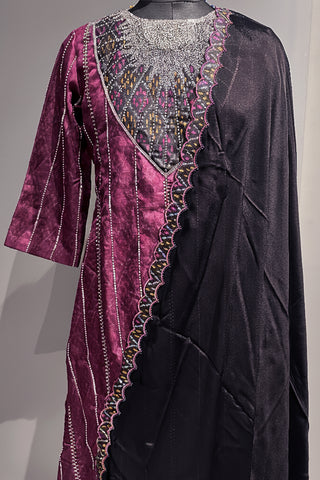 Ikat organza paneled kurta with silk pant and dupatta